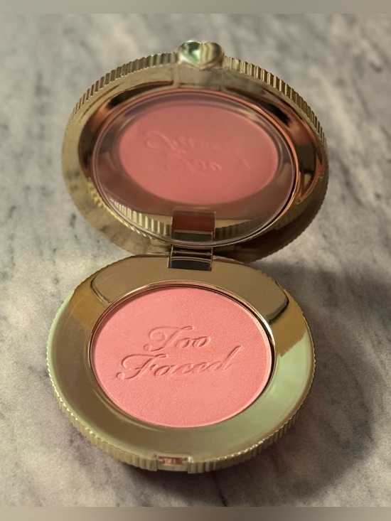 Too Faced Other - Too Faced Cloud Crush Blurring Blush Golden Hour Satin Peach Pink - New In Box